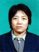 劉 智