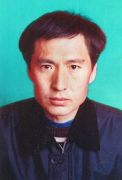譚成強
