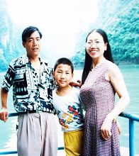 鄒黔珠一家人