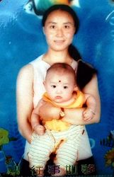 羅娜和年幼的孩子