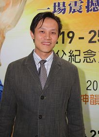 立委黃志雄