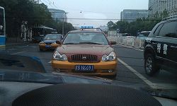 跟蹤人員乘坐的出租車