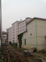 監獄辦公大樓背部