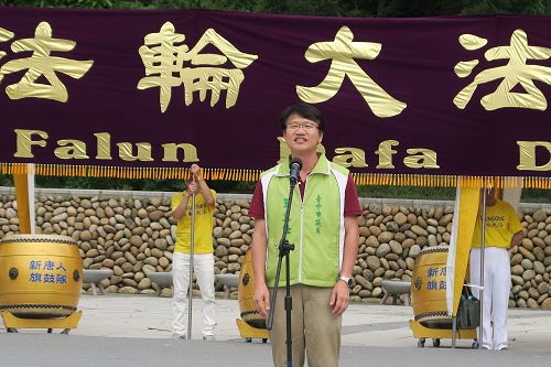 圖7：台中市議員王立任認為法輪功強調真善忍，是帶動世界發展的力量。