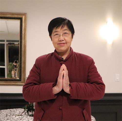 '圖4：法輪功學員吳燕霞'