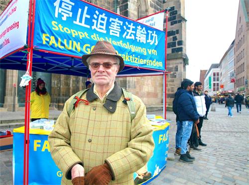 '圖4：經歷過共產政權的退休電氣工程師維瑟爾（Klaus Wessel）。'