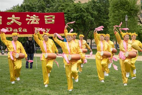 '圖9：腰鼓表演'