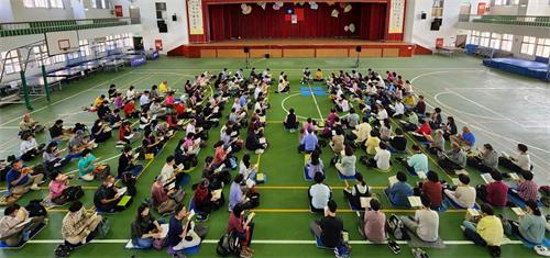 '圖1：二零二三年四月十六日，台灣桃竹苗地區法輪功學員齊聚一堂，學法交流。'