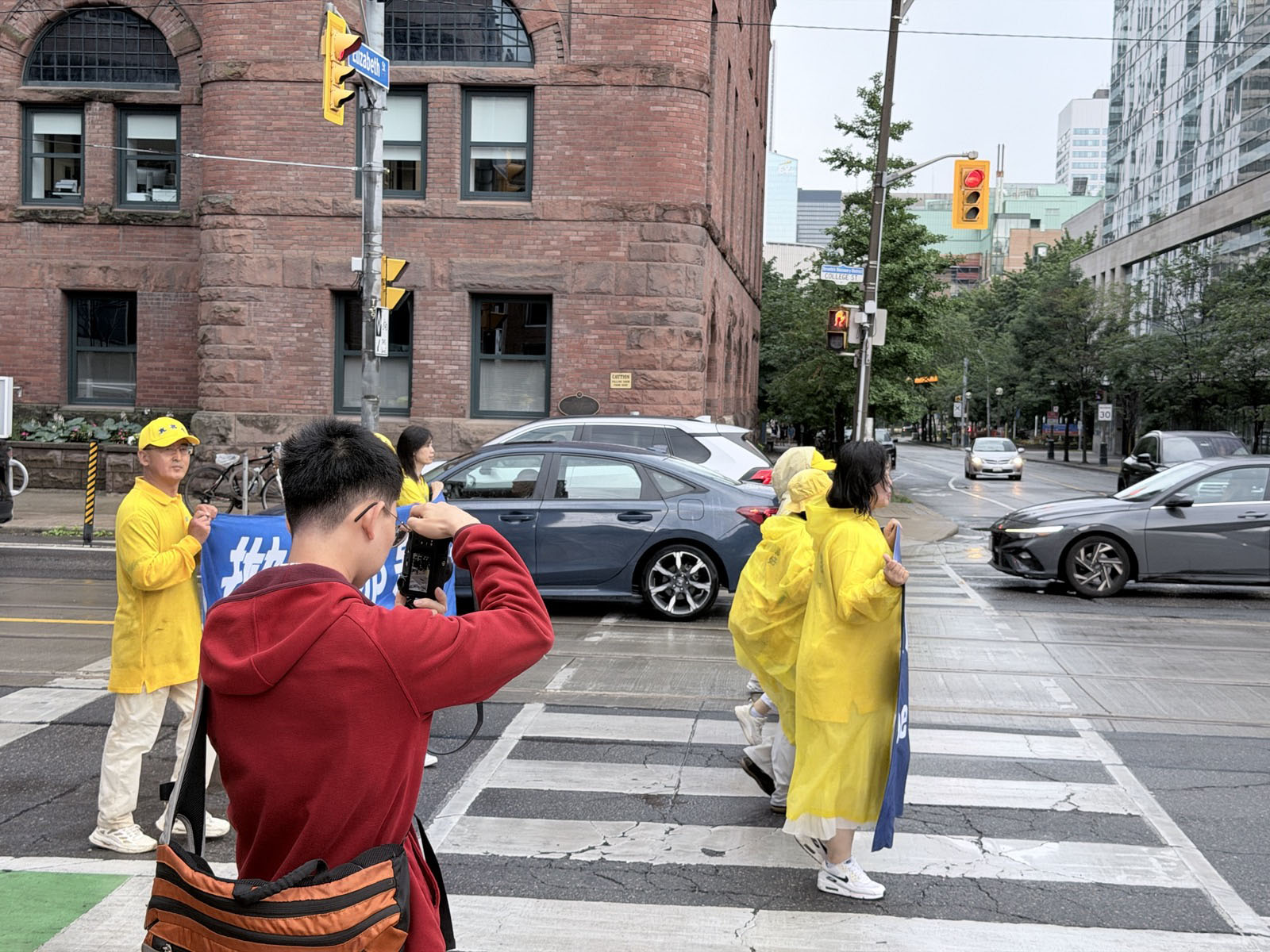 圖1~15:二零二六年七月十八日,多倫多及周邊地區的法輪功學員舉辦了為期一天的「和平反迫害二十七週年」活動。(明慧網)